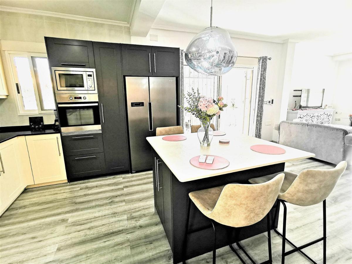 Villa 2 Apts In Sun And Happiness San Miguel De Salinas