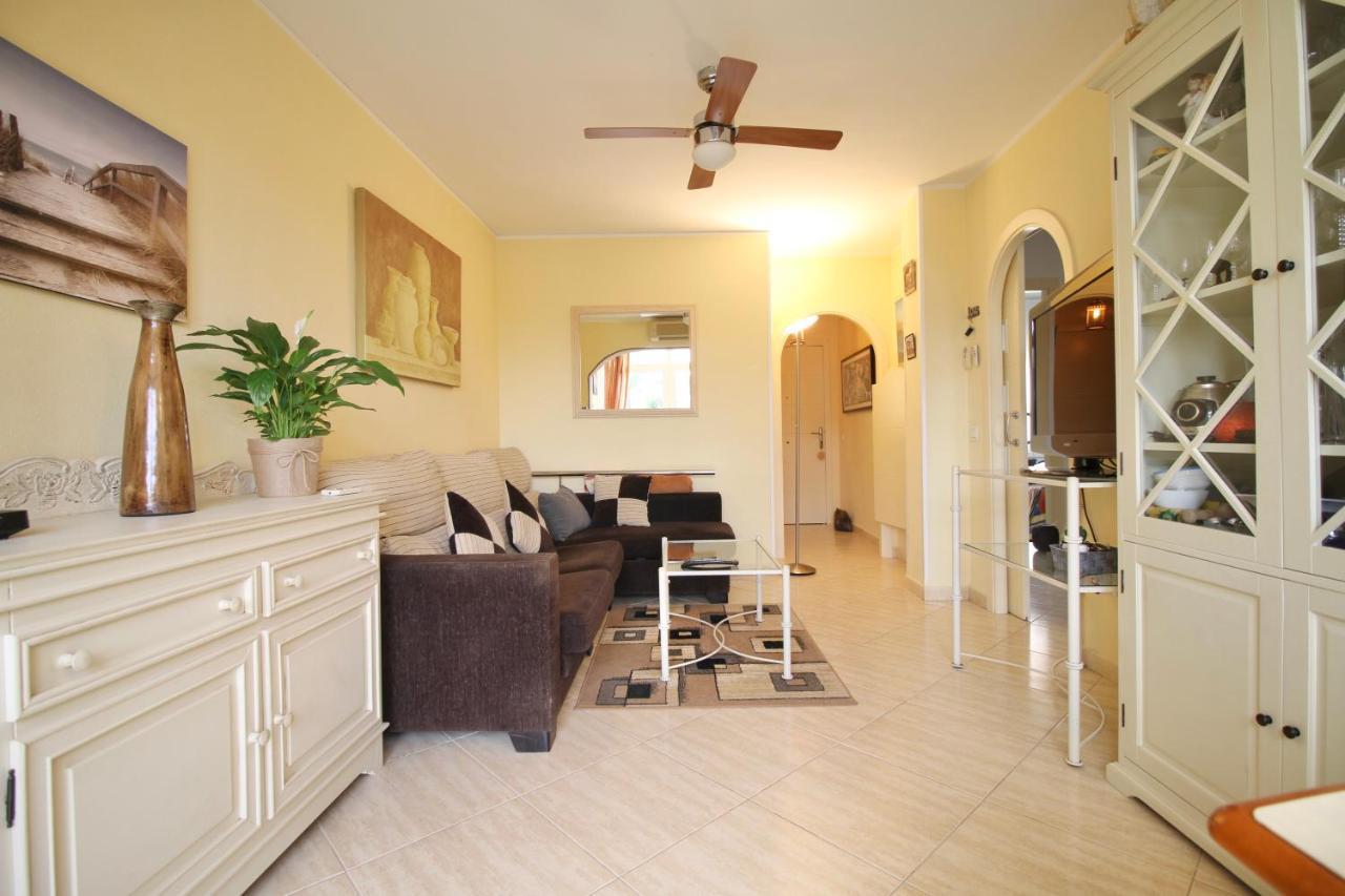 Mediterranean Way - La Dorada Apartment
