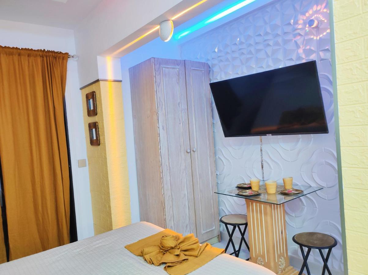 Golf Del Sur Albatros Park Piscina Climatizada Fast Wifi Apartment