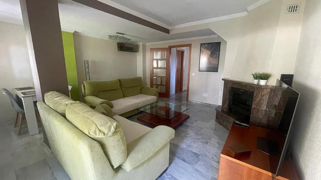Casa Sol & Mar, Rincon De La Victoria, Malaga Holiday home *