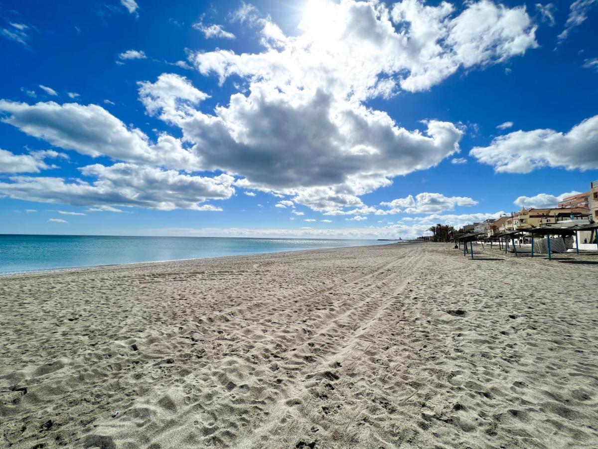 Acogedor De 2 A Solo 150 M De La Playa Sabinillas, Manilva Apartamento *