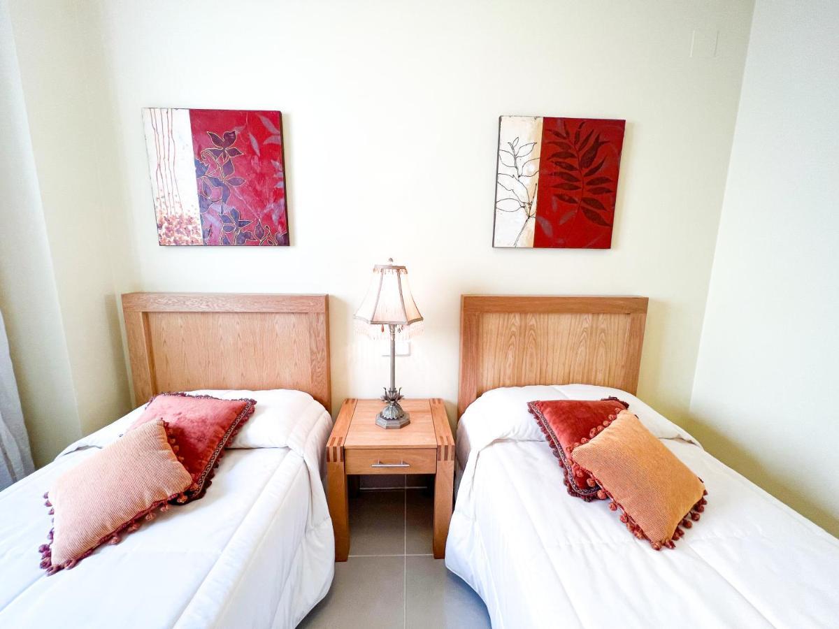Apartamento Acogedor De 2 A Solo 150 M De La Playa Sabinillas, Manilva