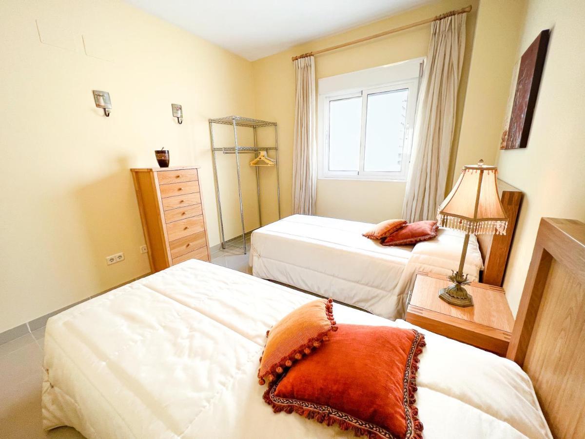 Apartamento Acogedor De 2 A Solo 150 M De La Playa Sabinillas, Manilva *