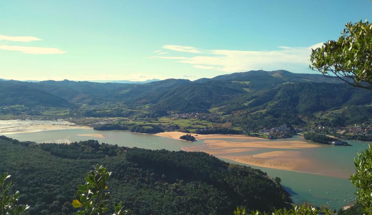 Pozo-zabale Alojamiento Turistico * Elejalde