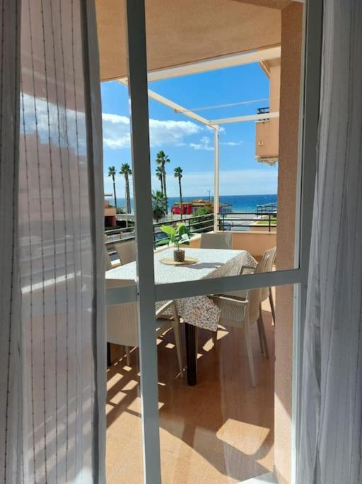 Con Vistas Al Mar. Apartment