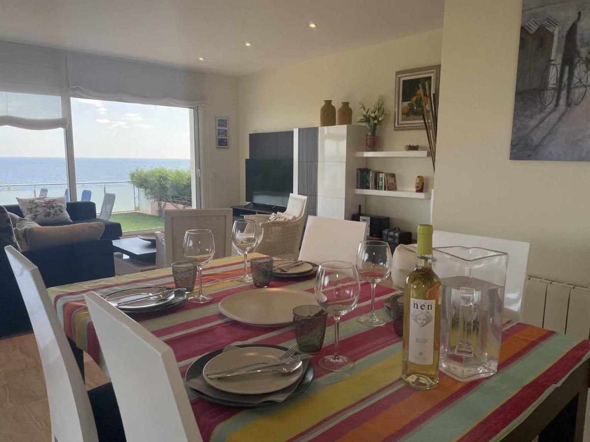 Farell Just In Front Of The Sea Villa Sant Pol de Mar