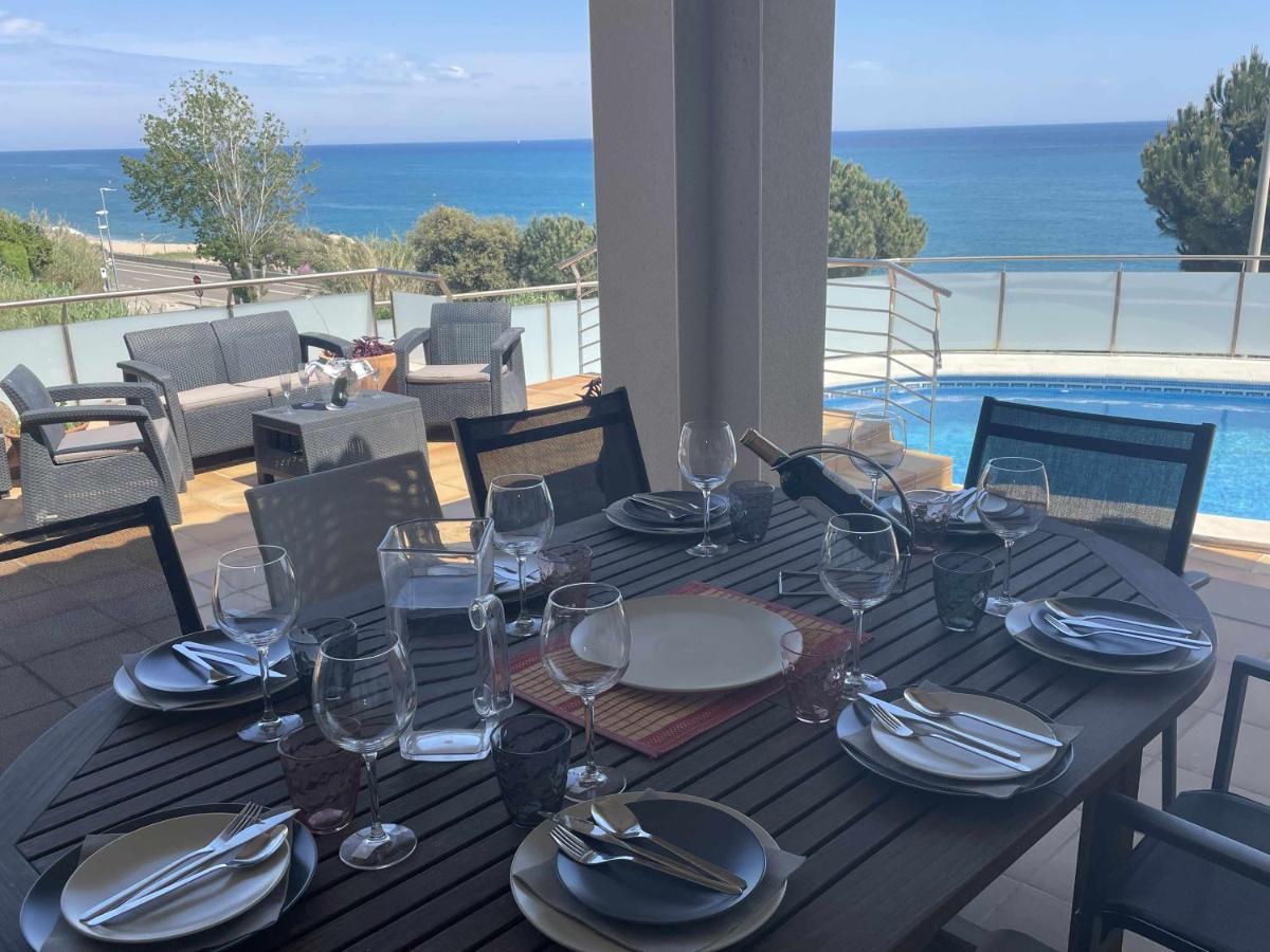 Villa Farell Just In Front Of The Sea *