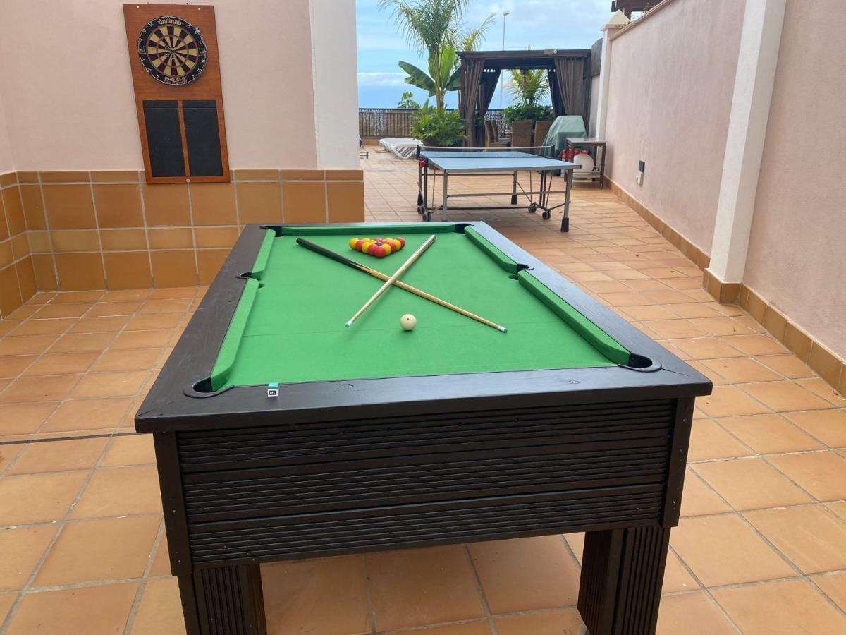 Puerto Santiago: Luxury 5-bedroom With Pool And Disabled Access Villa Puerto de Santiago (Tenerife)
