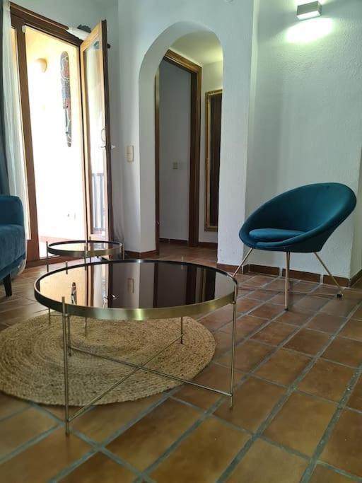 En Lujoso Puerto Deportivo Apartamento