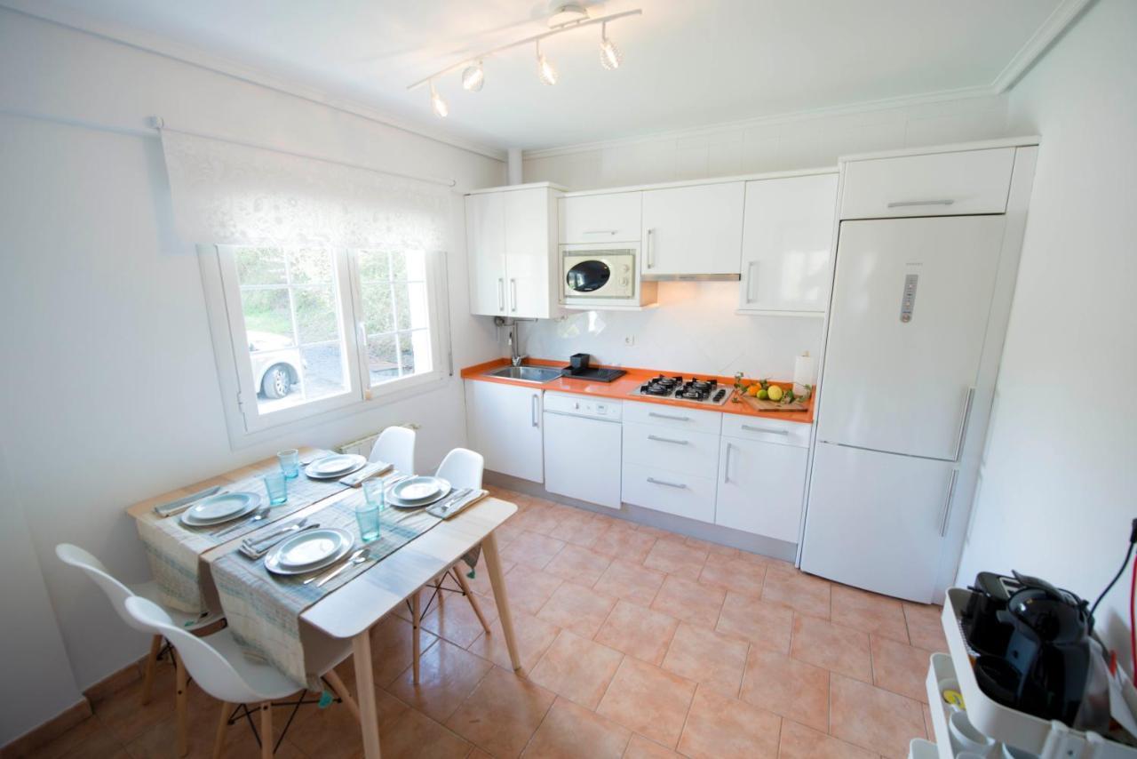 Turisticos Bizkar Bare Apartment *
