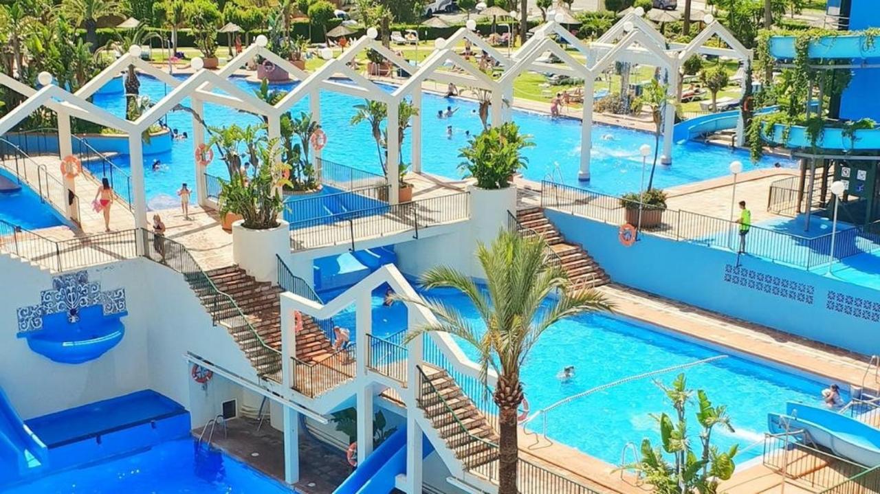 Apartamento Vive Apartamento Benal Beach 902 Vistas Al Mar, Parque Acuático
