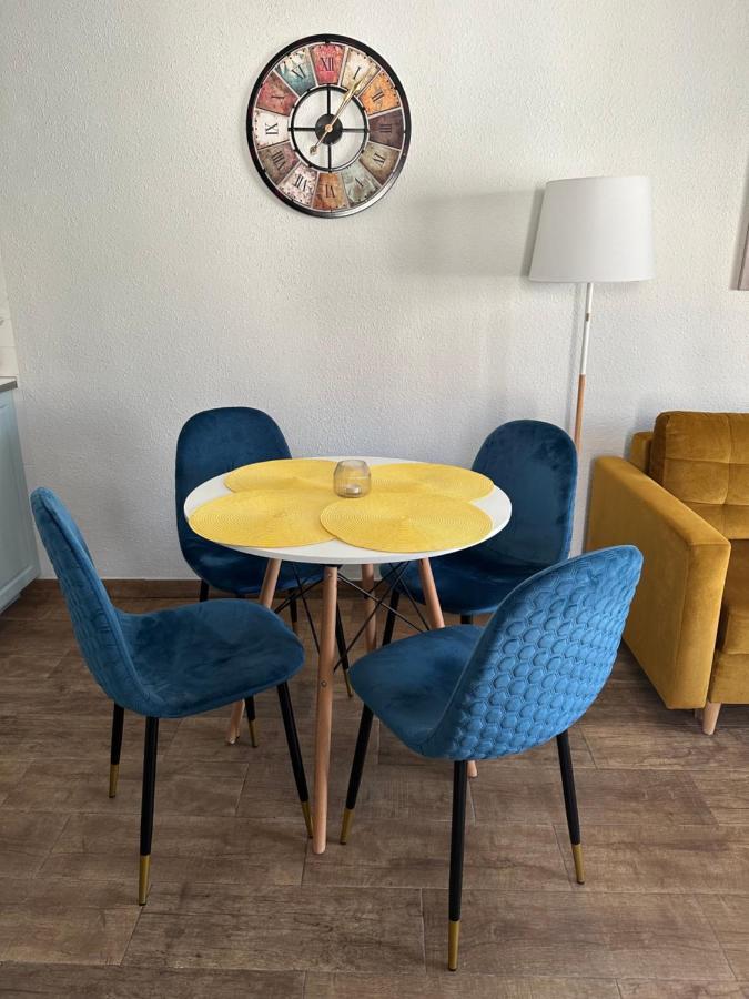 Apartamento Flamenca , Costa *