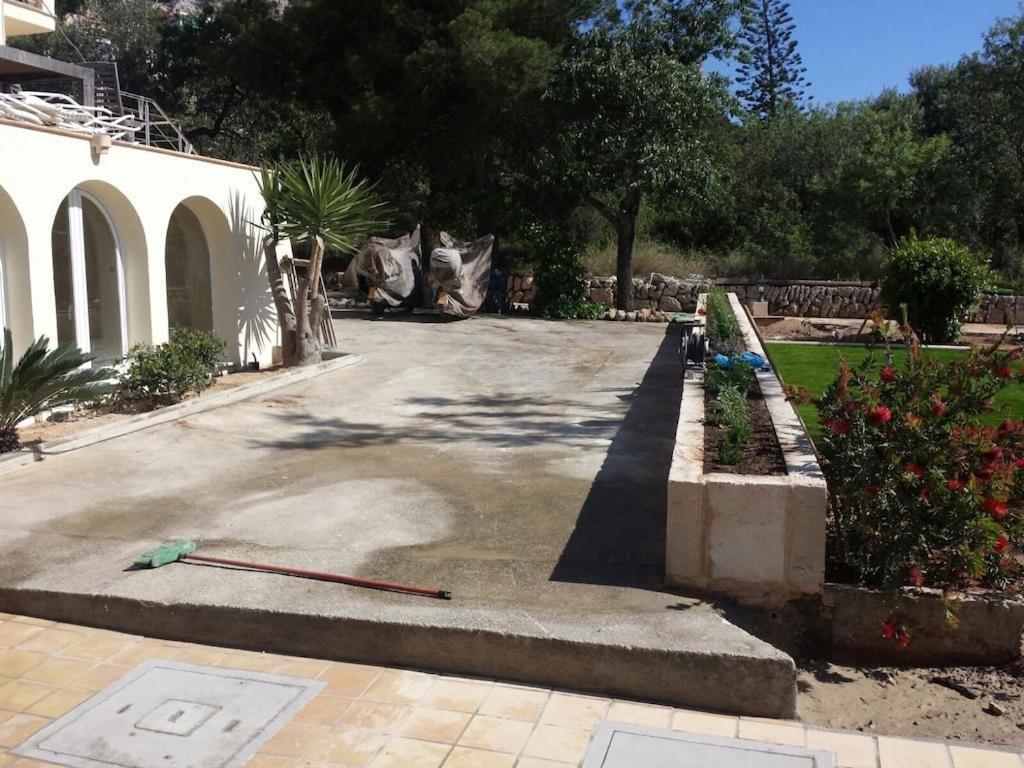 Port D'andratx Beautiful House, Swimming Pool & Jacuzzi 10-22 People Сasa de vacaciones *