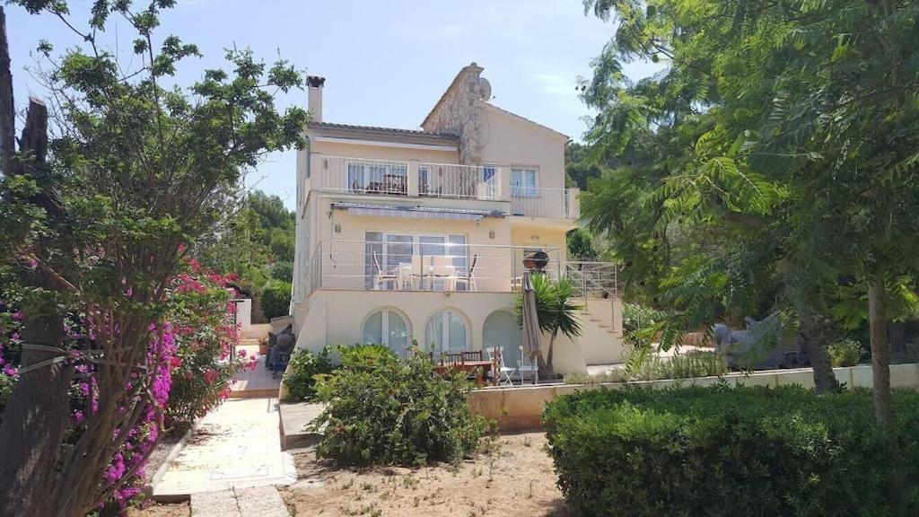 Port D'andratx Beautiful House, Swimming Pool & Jacuzzi 10-22 People Сasa de vacaciones