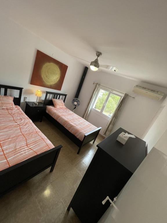 Сasa de vacaciones Port D'andratx Beautiful House, Swimming Pool & Jacuzzi 10-22 People *