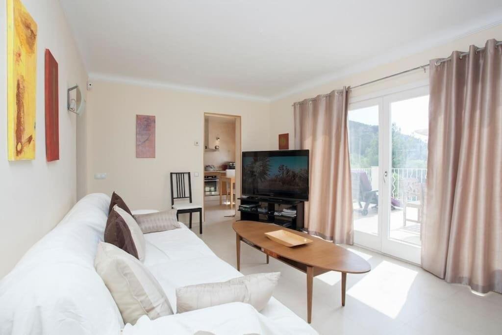Port D'andratx Beautiful House, Swimming Pool & Jacuzzi 10-22 People Сasa de vacaciones *
