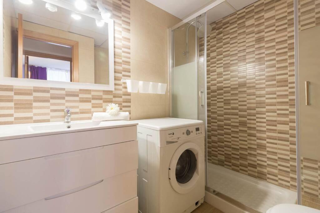 Complejo Residencial Con Terraza-cat-2 *