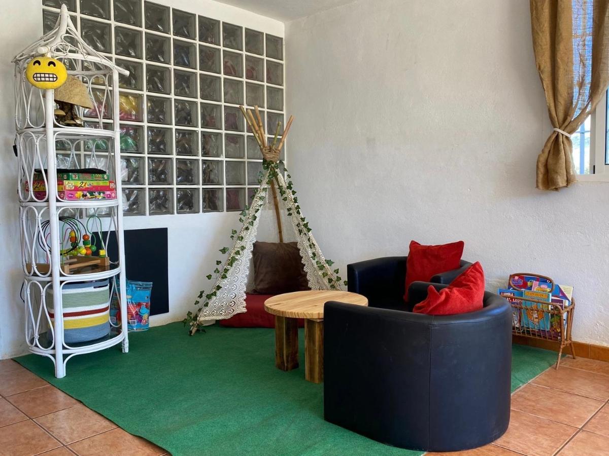 Finca Pil - Casa Rural Con Piscina Country house