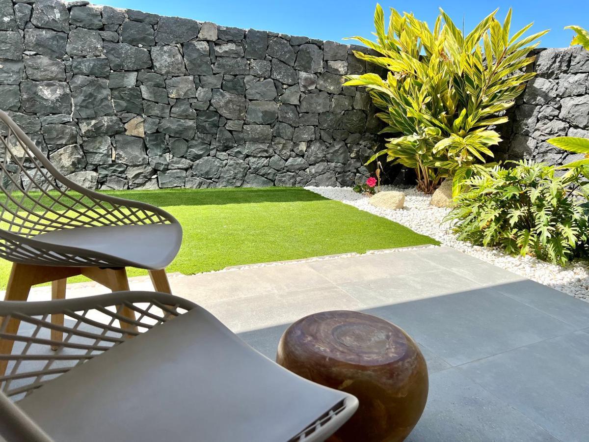 Veiga With Heated Pool Villa *