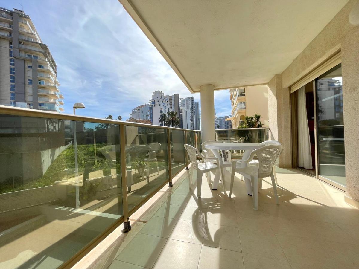 2 Bedrooms In Larimar Apartment *