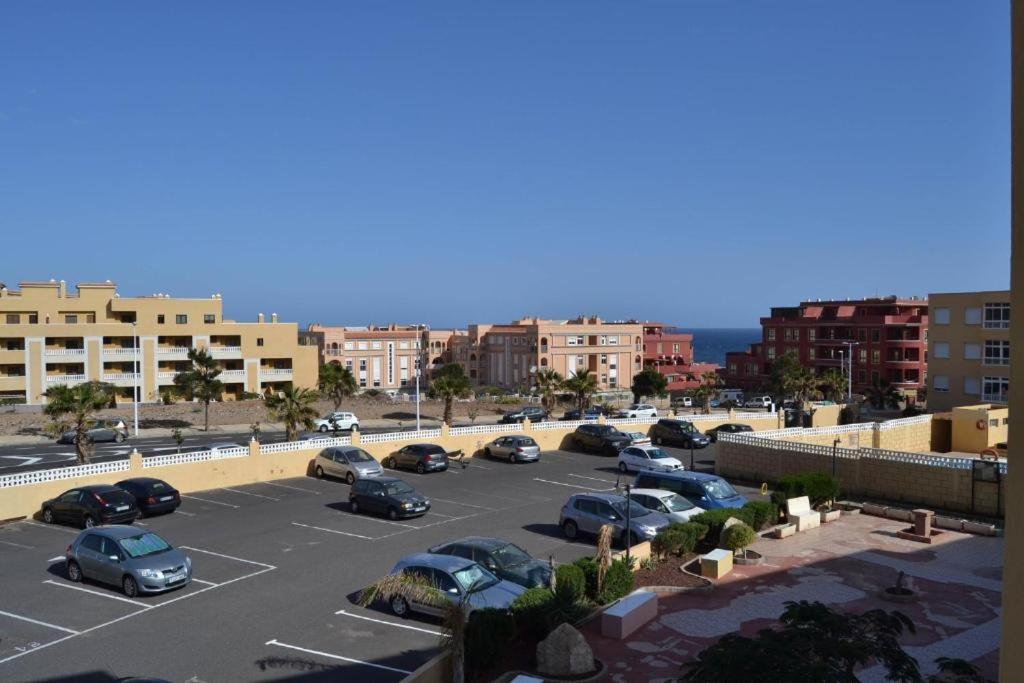Fantastico Piso Con Piscina Y Balcon En Apartment