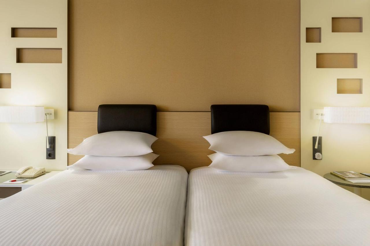 Marriott Auditorium Hotel&conference Center Hotel