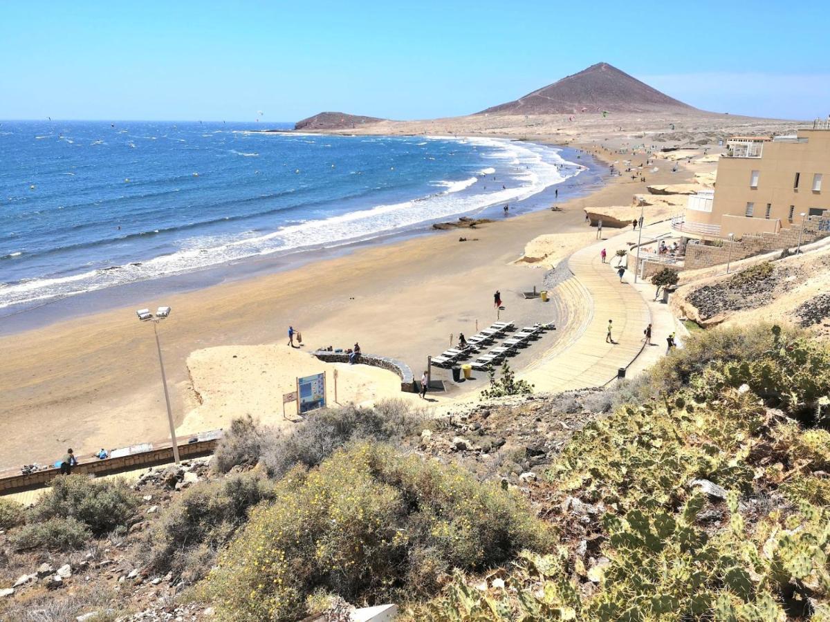 Сasa de vacaciones Spacious Chalet Next To The Sea - Airport