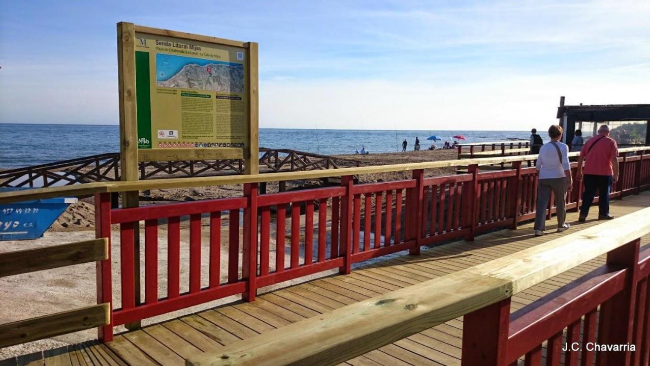 Apartment Holidays In Puerta Del Mar Ref2065 Sitio de Calahonda