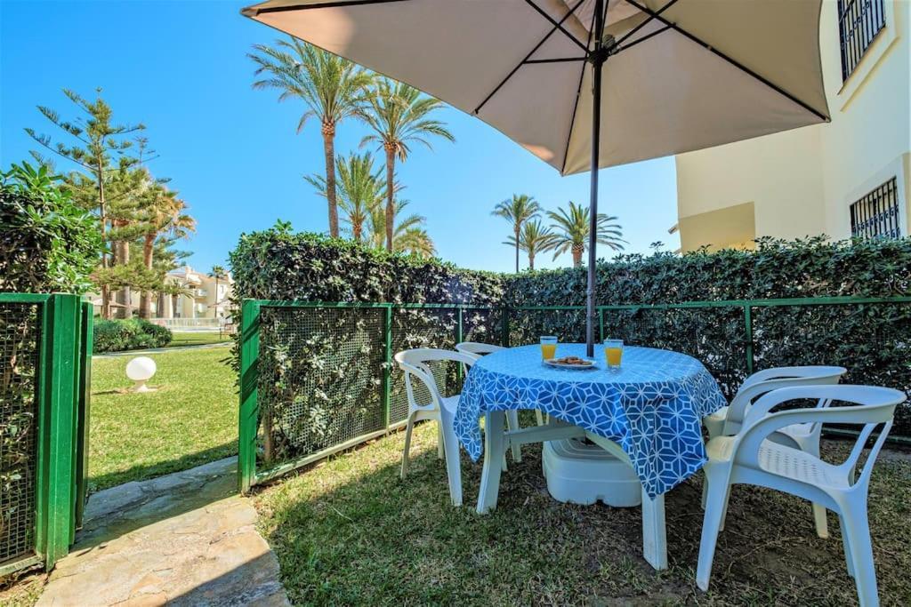 Beachfront Double Aptm - Magic Urb Las Mimosas