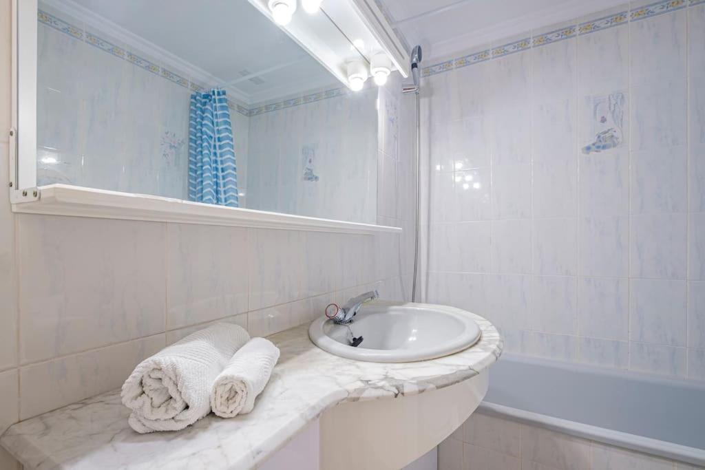 Apartment Beachfront Double Aptm - Magic Urb Las Mimosas