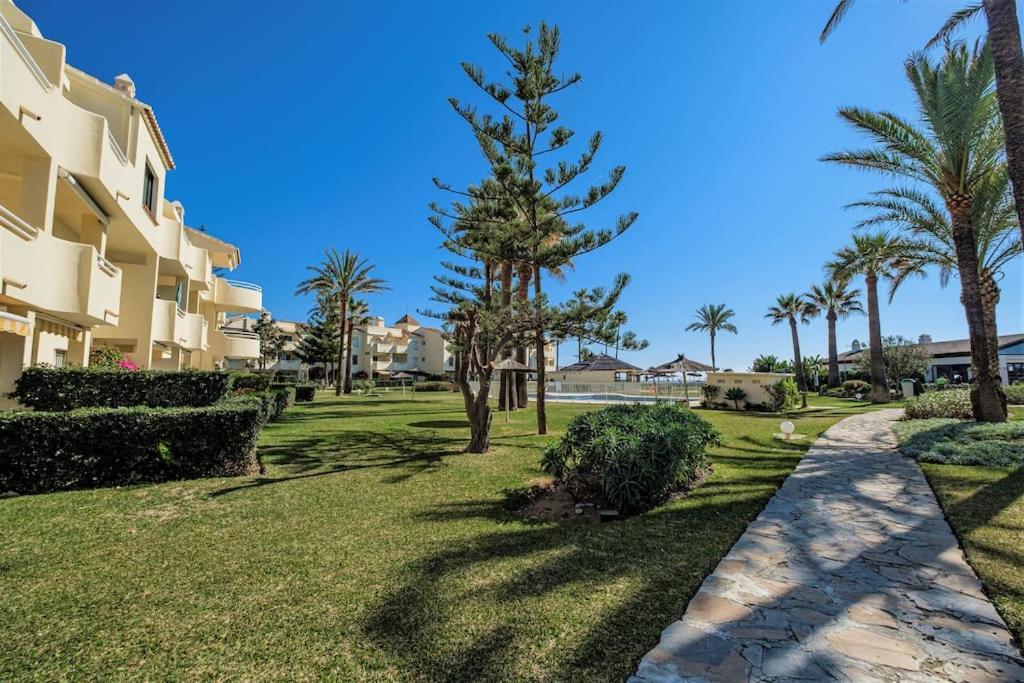 Beachfront Double Aptm - Magic Urb Las Mimosas *