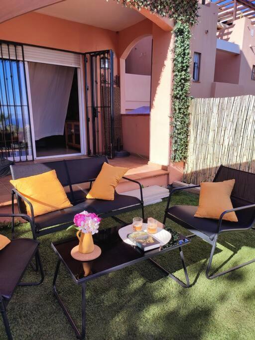 Silvia Del Mar Apartment *