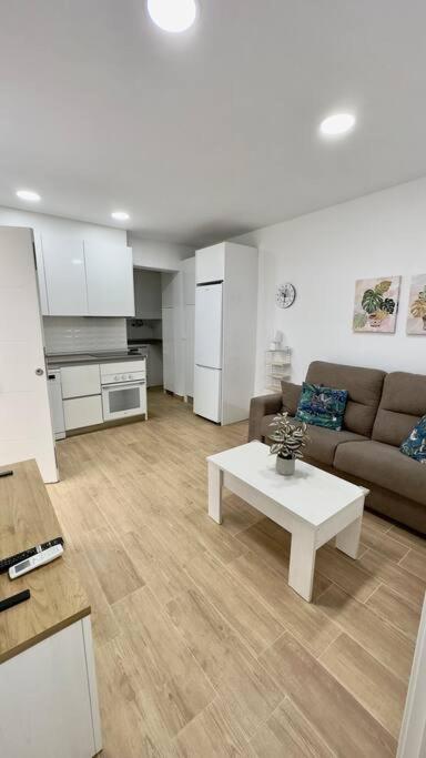 Rockside Residences La Linea N3 Apartment *