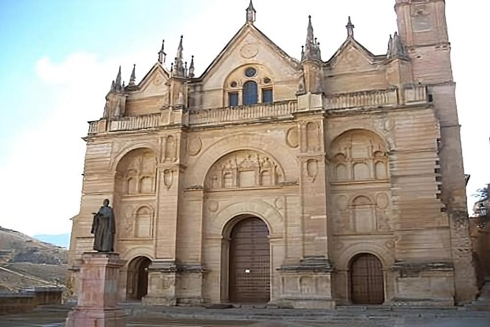 Colon Antequera