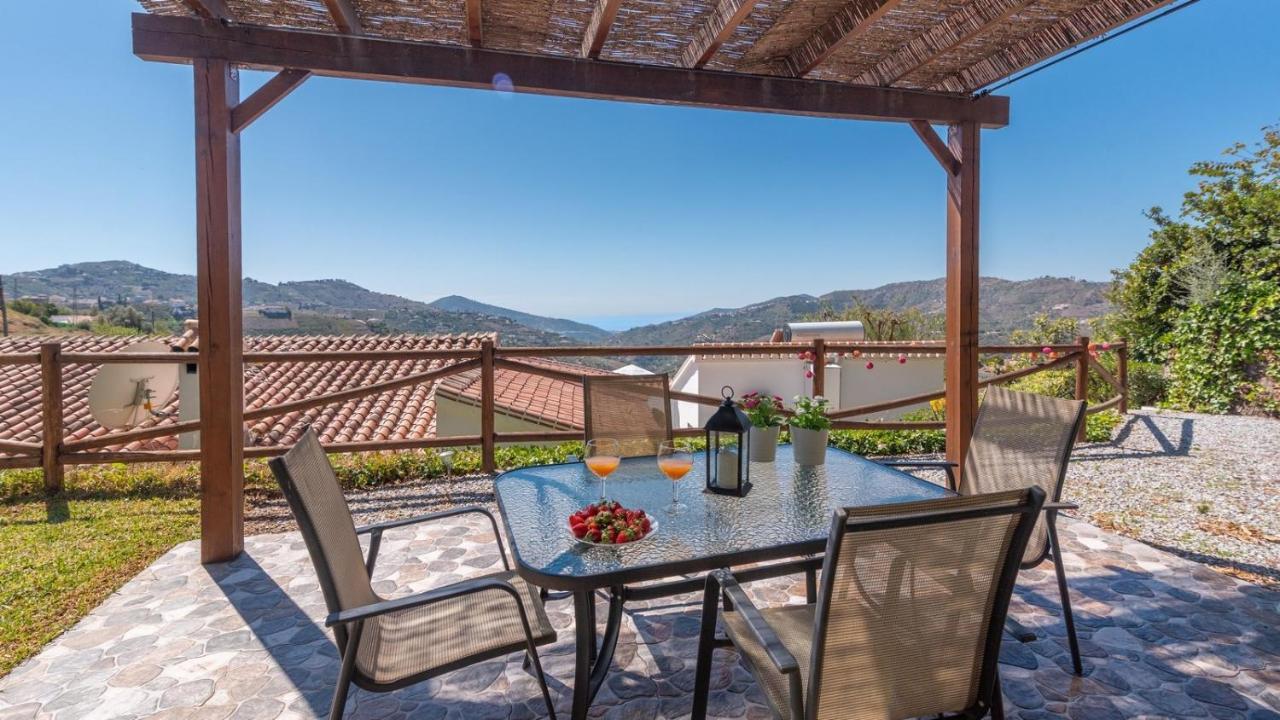 Villa Cortijo Entre Pueblos By Ruralidays Cómpeta