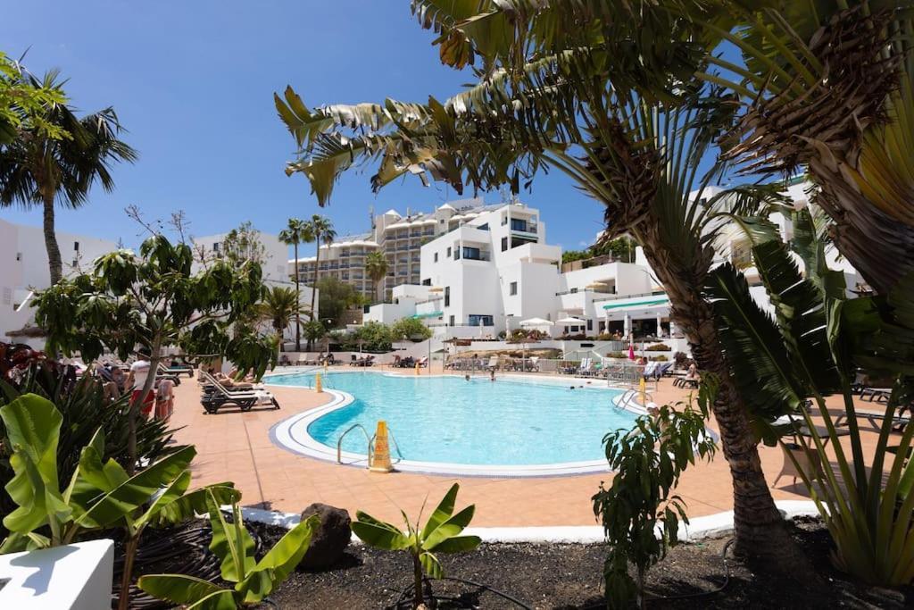 5 Minutes Walk From Playa Fanabe *
