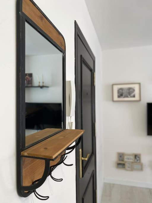 Apartment & Center *