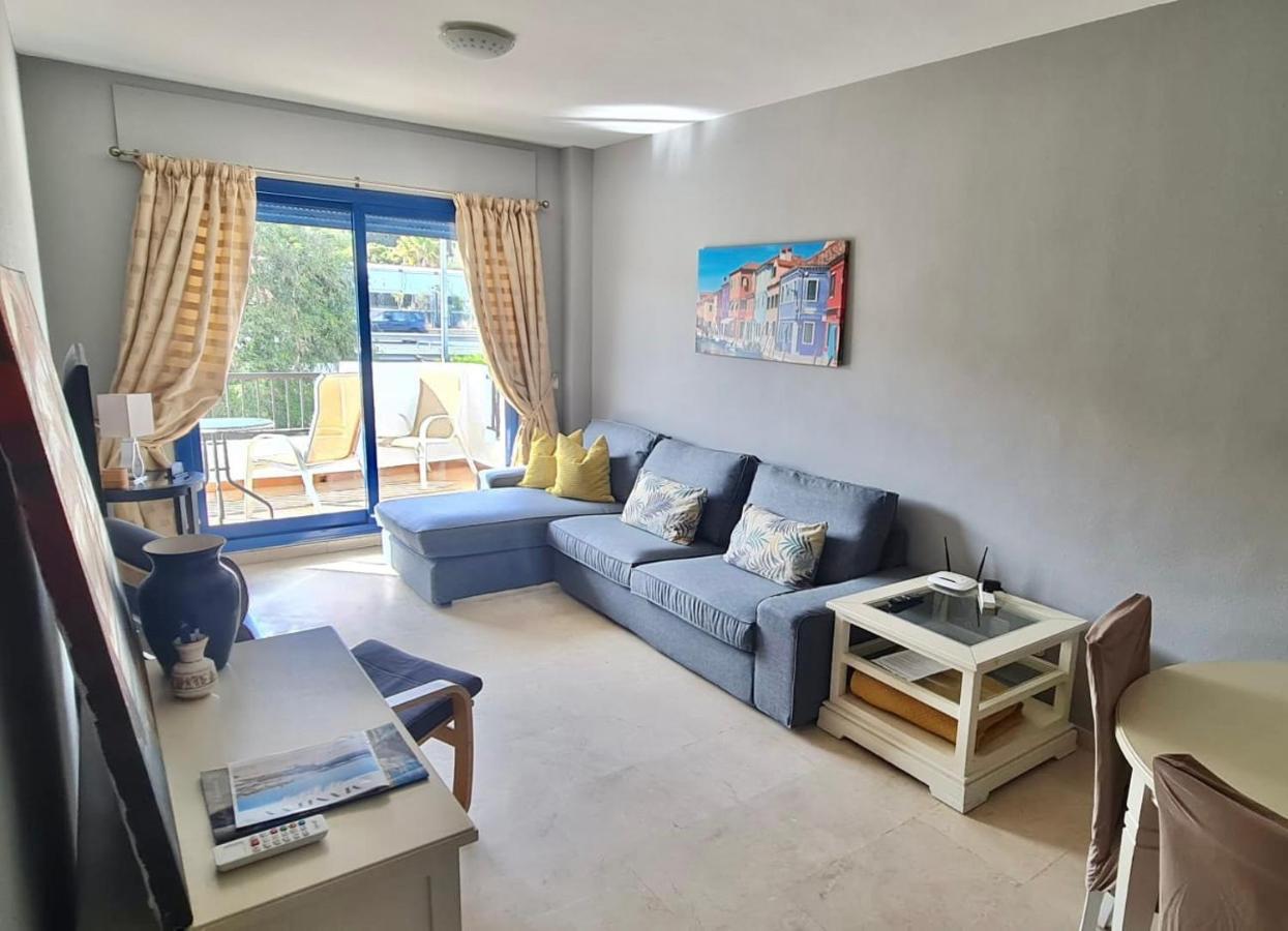 28 Mikonos Playa In Puerto De La Duquesa 2 Bed 2 Bath Ideally Located To The Beach & Marina Apartamento *
