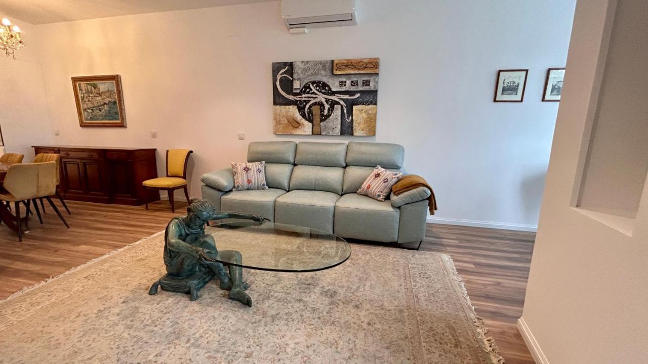 Apartment On La Concha - Iru *