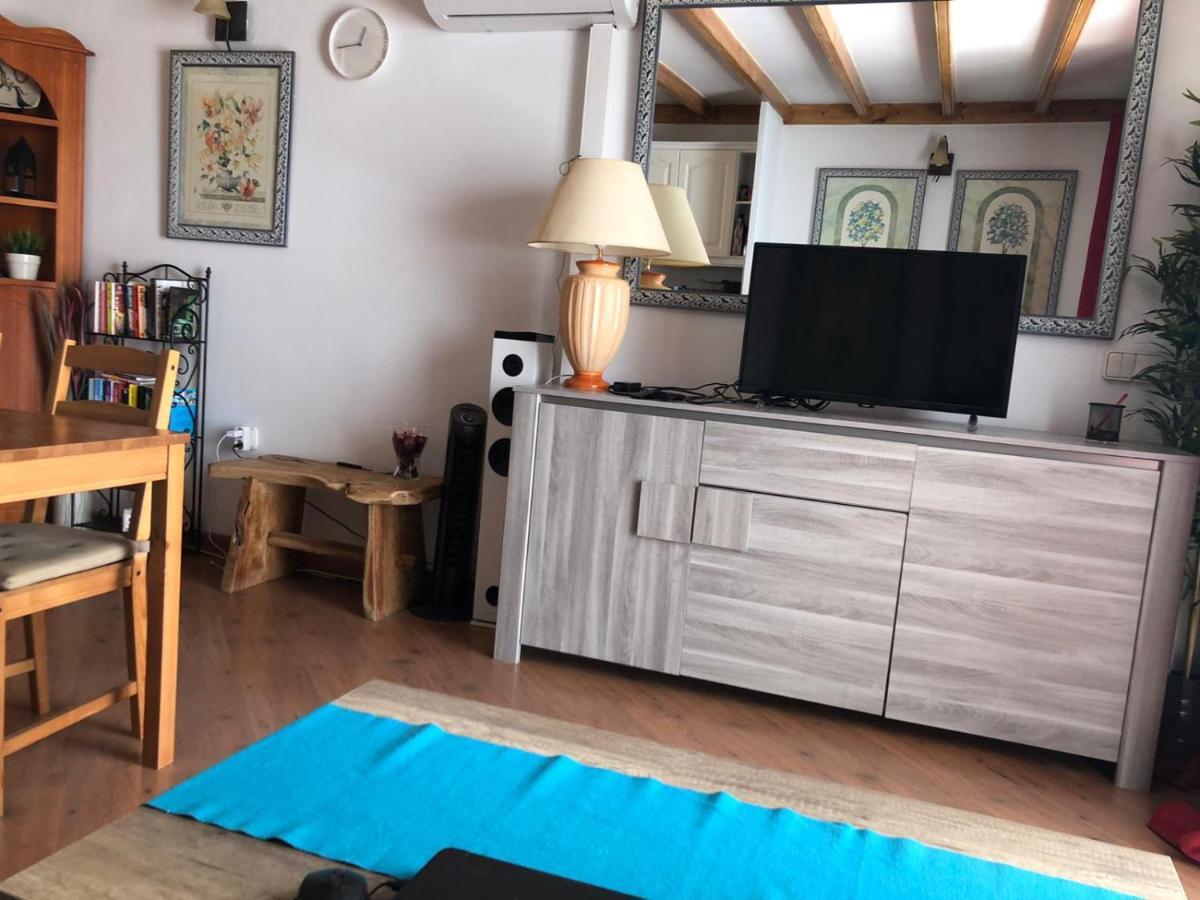 Apartment On The *