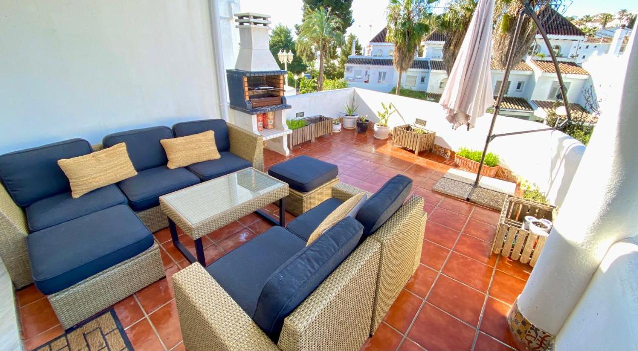 Modern Townhouse 7 Mins Walk From The And 15 Mins From Port *