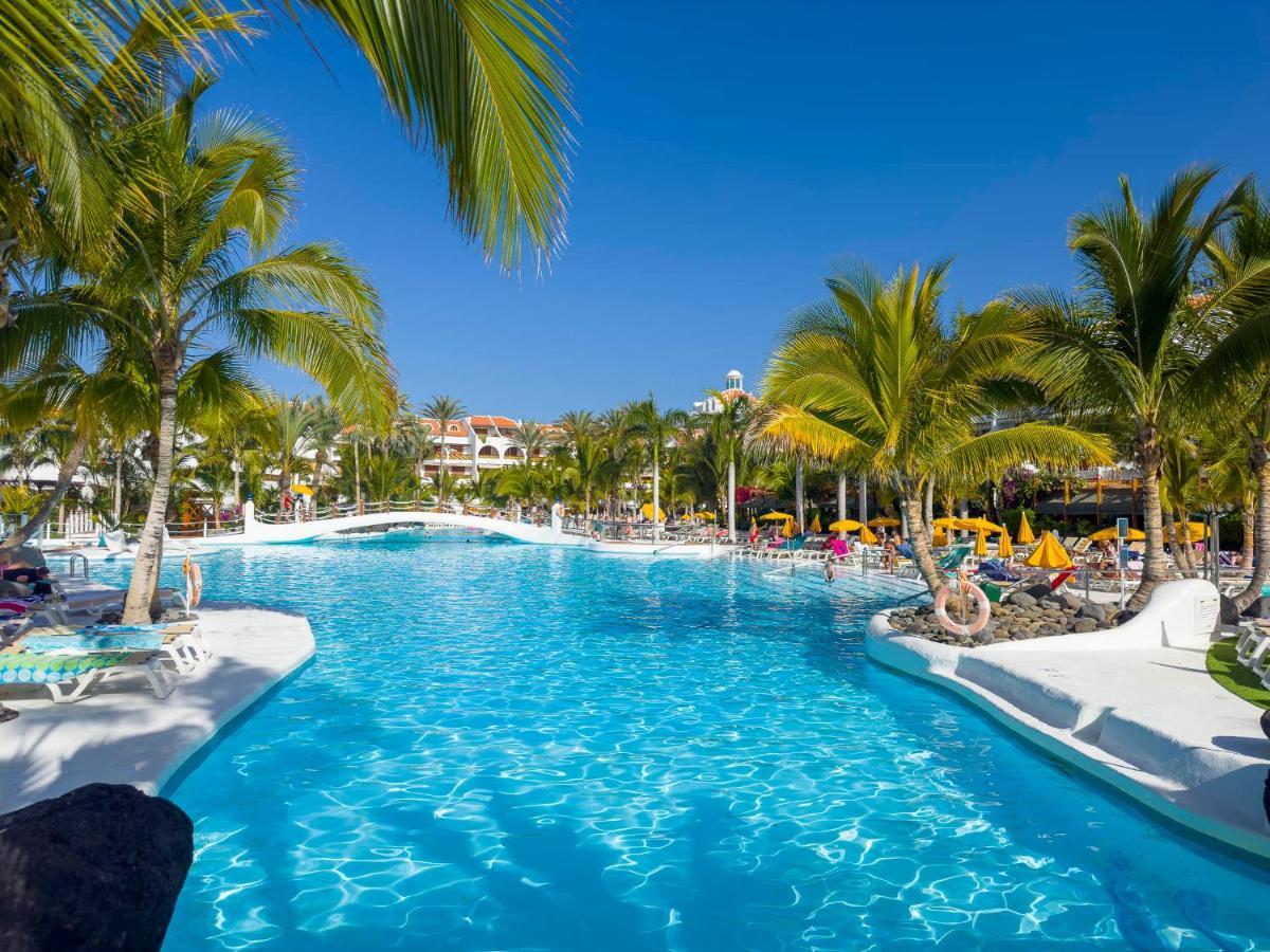 Fantastic Townhouse In The Centre Of Americas Playa de las Americas (Tenerife)
