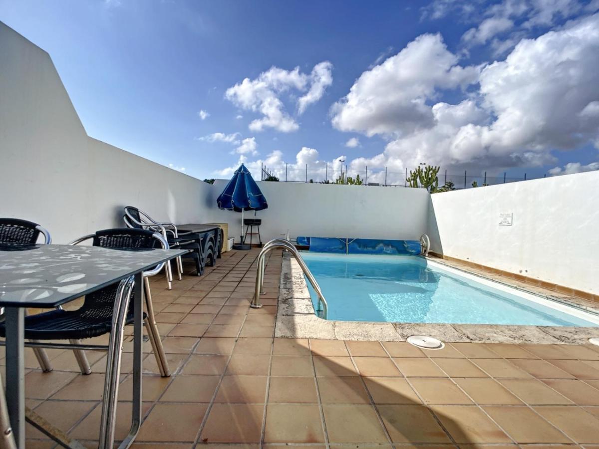 Villa Rosa Gadis Costa Teguise