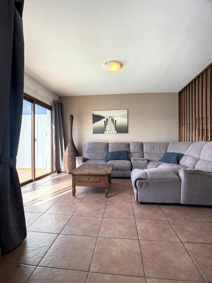 Rosa Gadis Villa