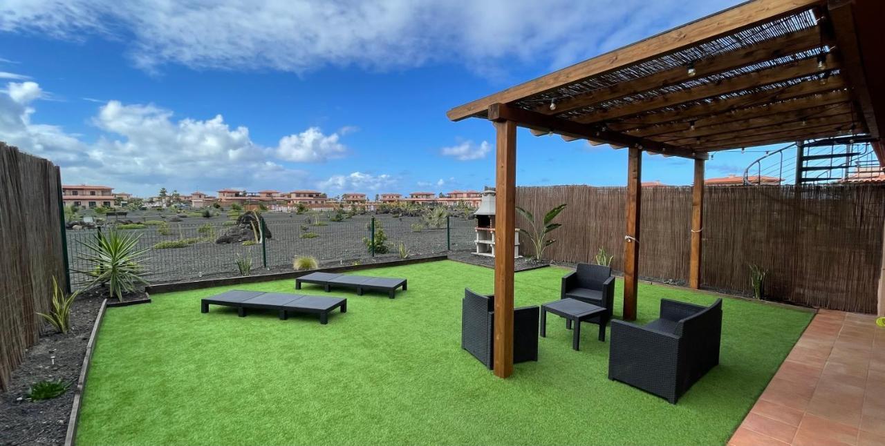 Villa Twins Lajares