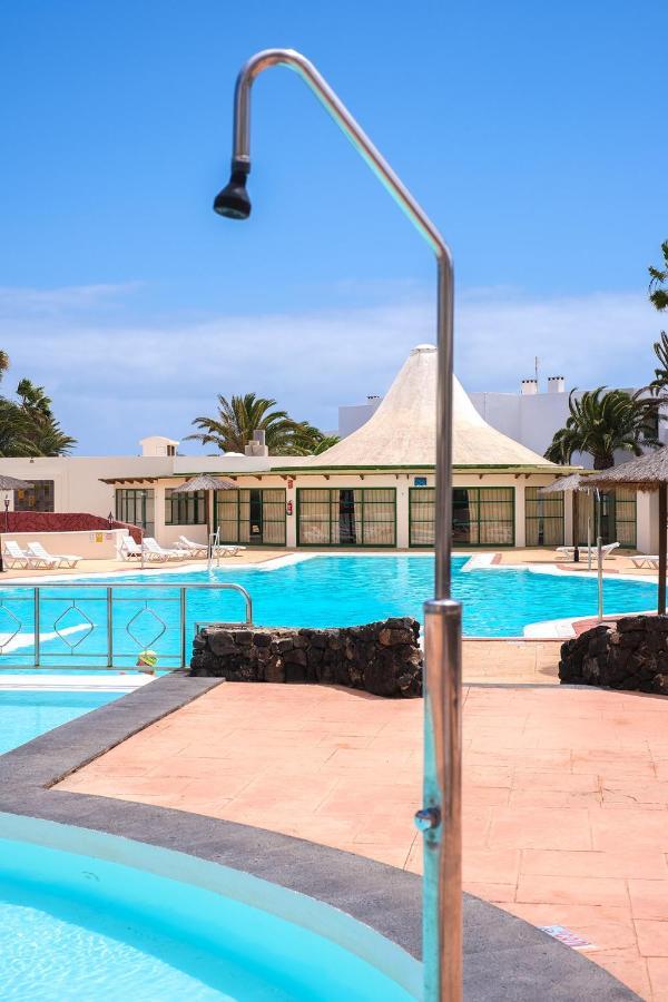 Apartamento Vivienda Vacacional Audrey En Playa Roca Costa Teguise
