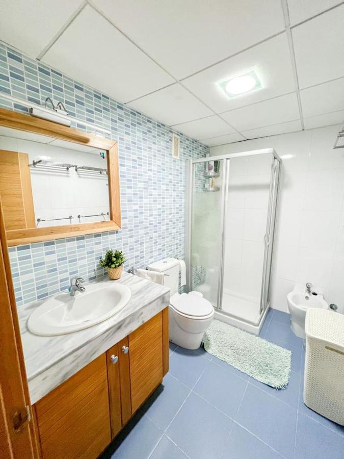 Apartment Bright With Terrace, Pool And Torremolinos
