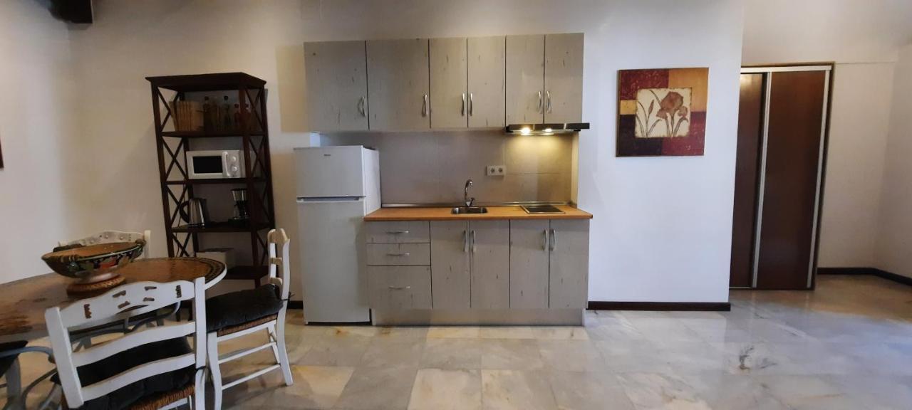 Moctezuma Apartment *