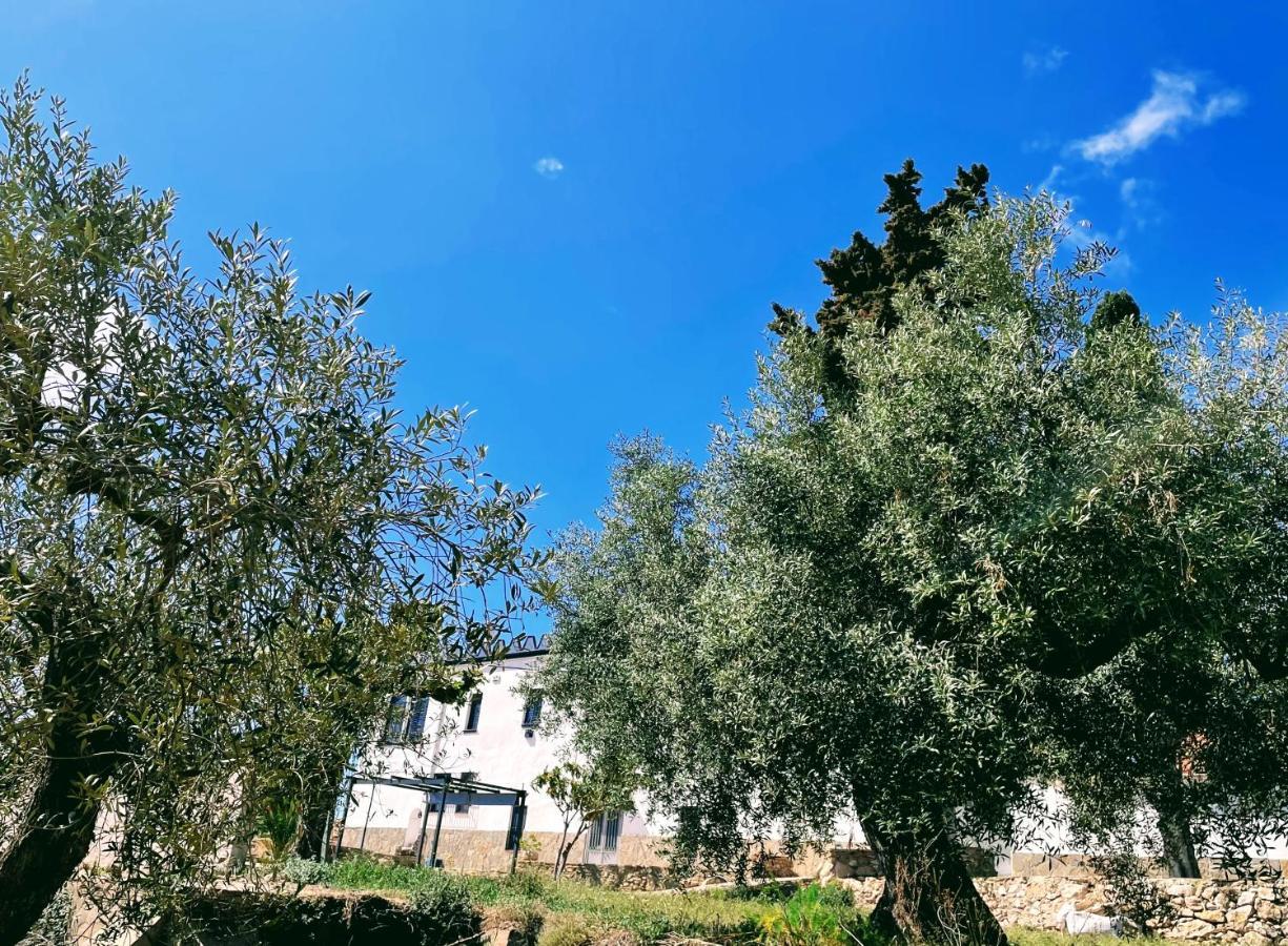 Masia St Salvador Antic Cal Baldiri - El Paller * Cubelles