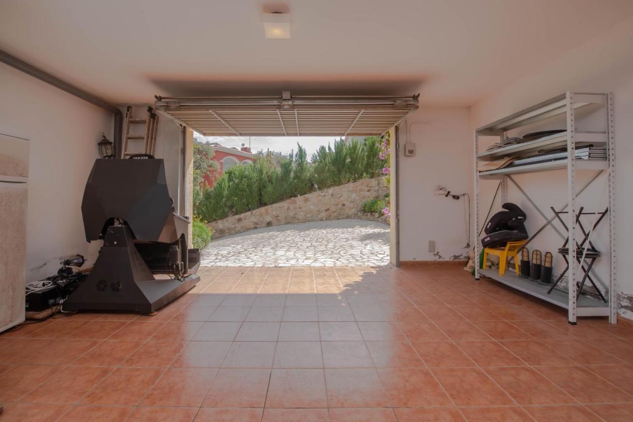 Carrera Villa